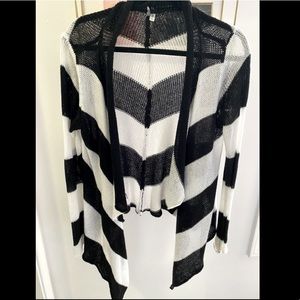 Black & white sweater